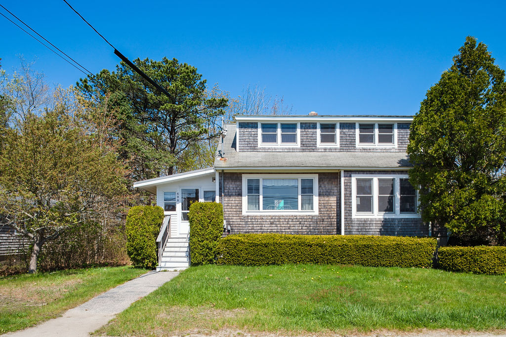 grb_kathy_688kingshighwaykennebunkport_rs_print-002